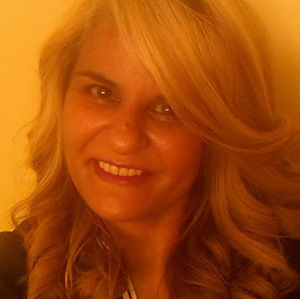 Meet your Posher, Saima